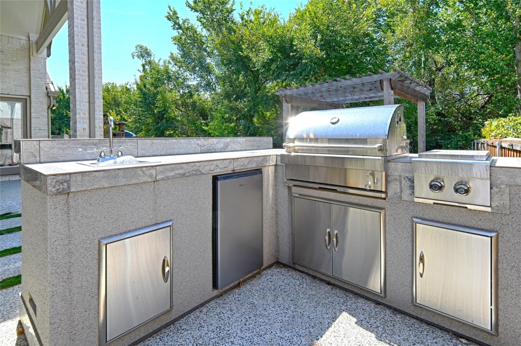 1637 Ranch House Road - Photo 35