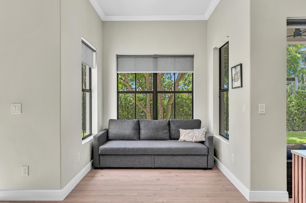 8289 Nw 38th Street - Photo 22