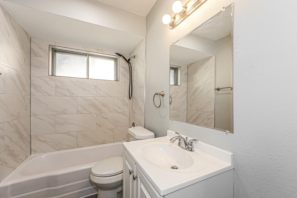 2814 Sequoia Lane - Photo 7