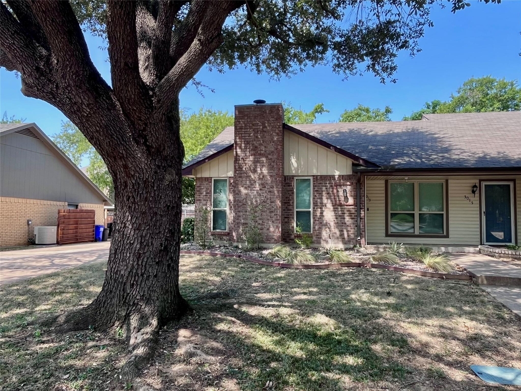3013 Clover Lane - Photo 0