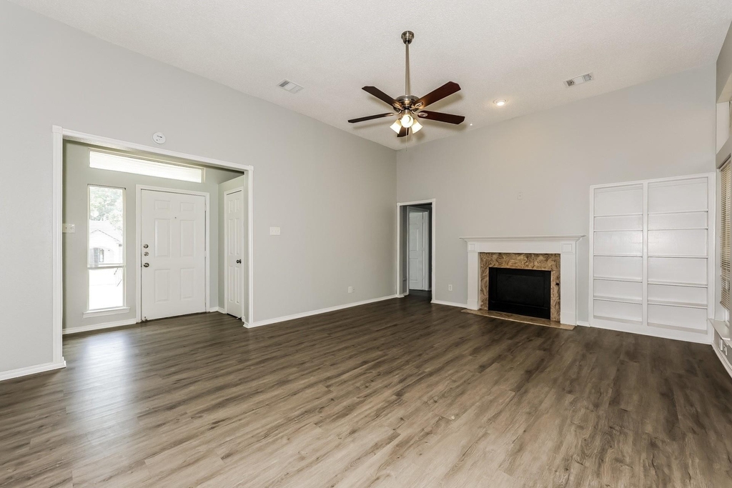 404 Derby Lane - Photo 5
