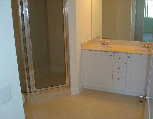 1 Renaissance Way - Photo 2