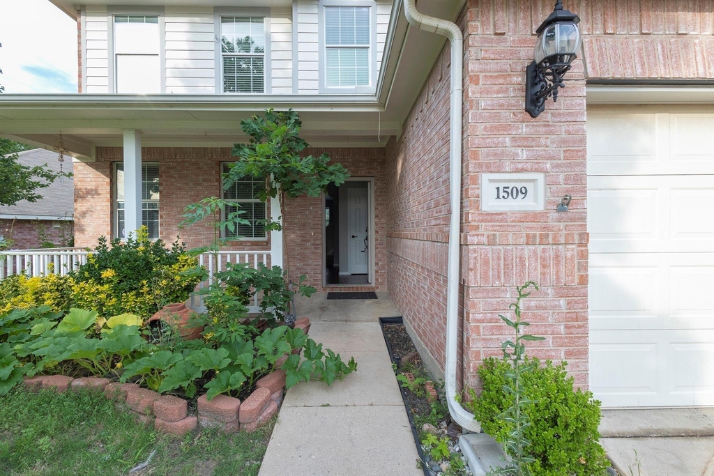 1509 Heron Drive - Photo 1
