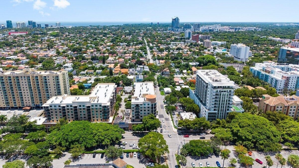 3590 Coral Way - Photo 26