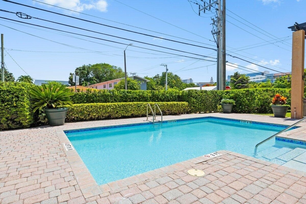 3590 Coral Way - Photo 24