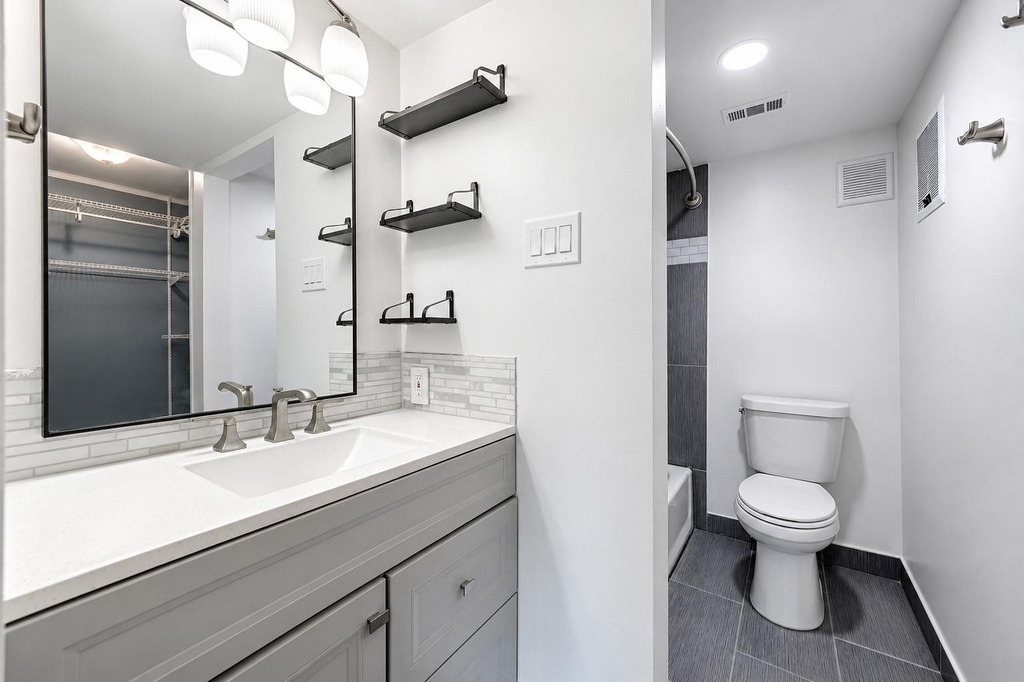 4561 N Oconnor - Photo 8