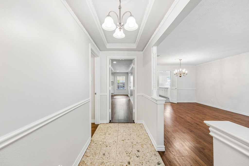 10146 Coveridge Drive - Photo 3