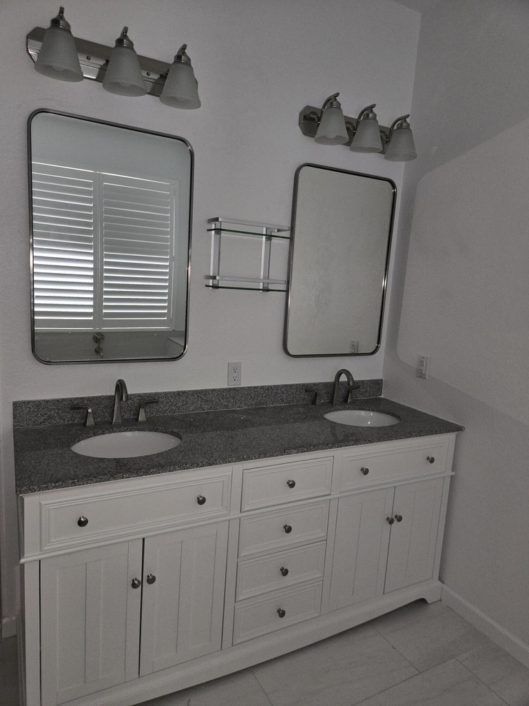 2680 Clipper Circle - Photo 14