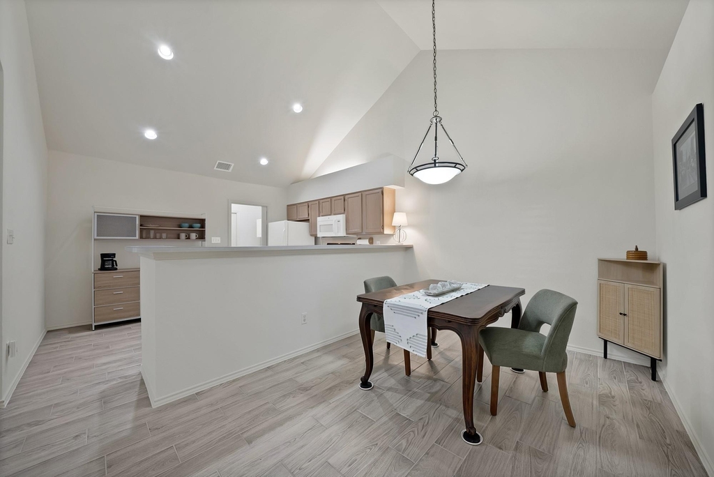 6132 Haley Lane - Photo 5