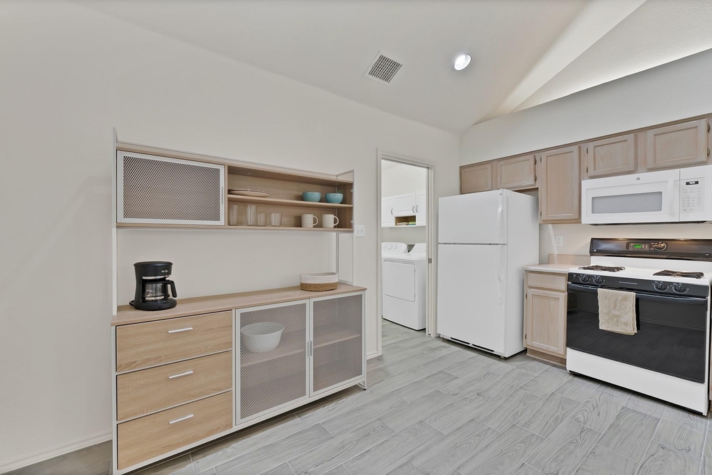 6132 Haley Lane - Photo 7