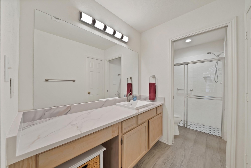 6132 Haley Lane - Photo 14