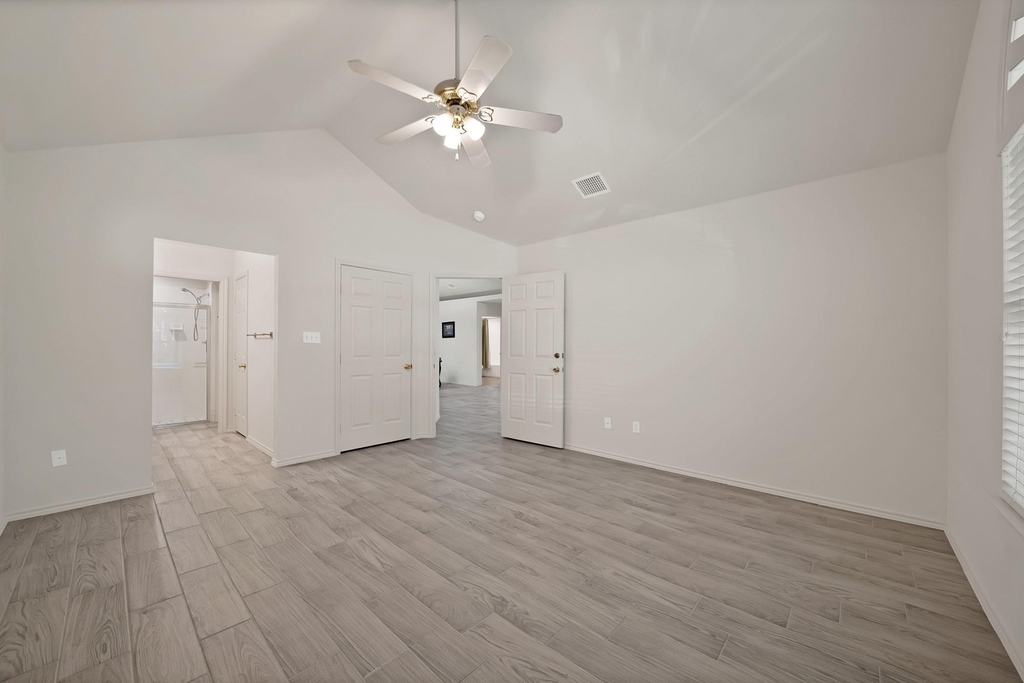 6132 Haley Lane - Photo 12
