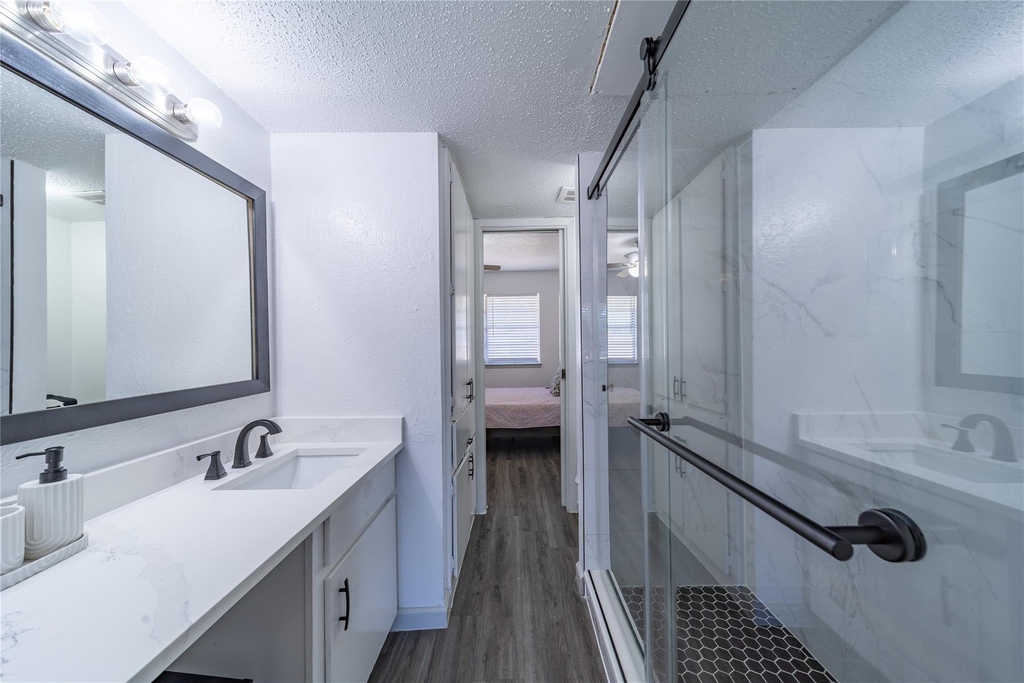 414 Donnell Drive - Photo 8