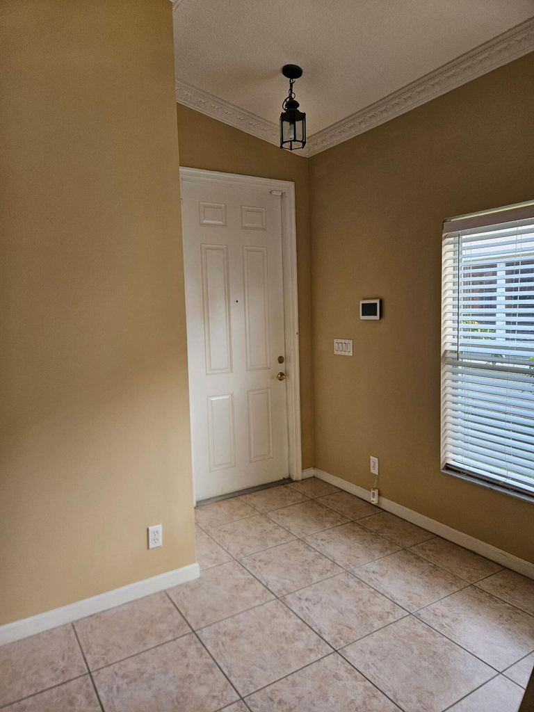 394 Nw Breezy Point Loop - Photo 1