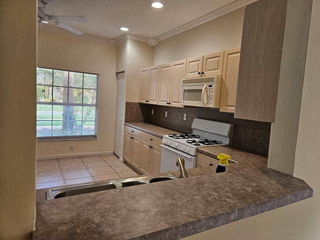 394 Nw Breezy Point Loop - Photo 12