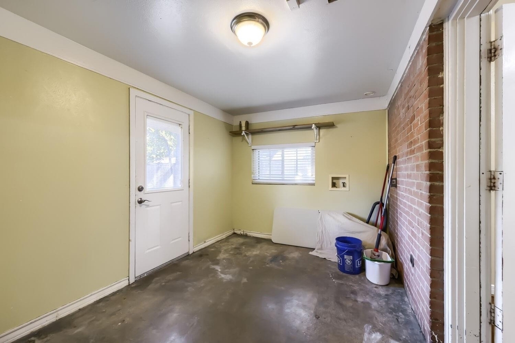 5108 Parkland Avenue - Photo 7