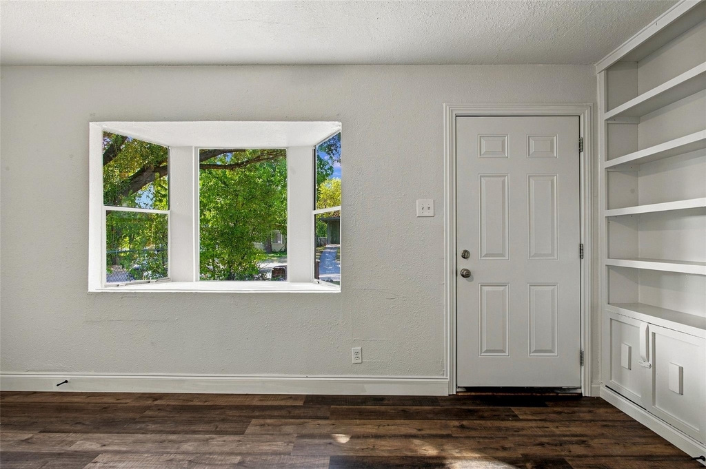 4363 Lisbon Street - Photo 3