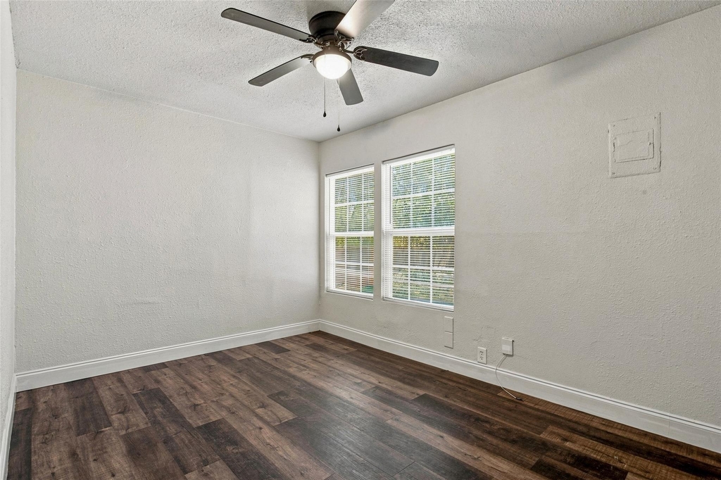 4363 Lisbon Street - Photo 18