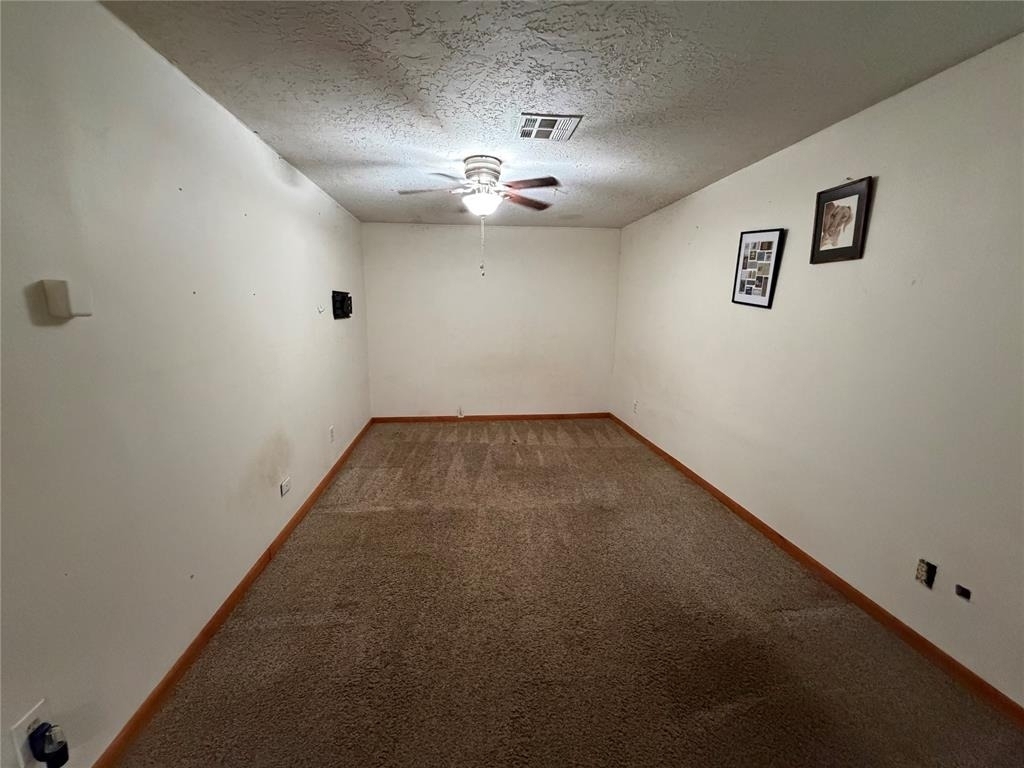 2517 Chateau Drive - Photo 28