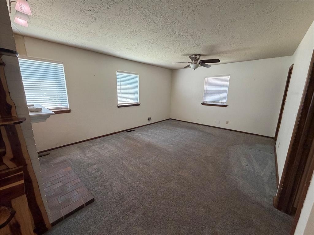 2517 Chateau Drive - Photo 13