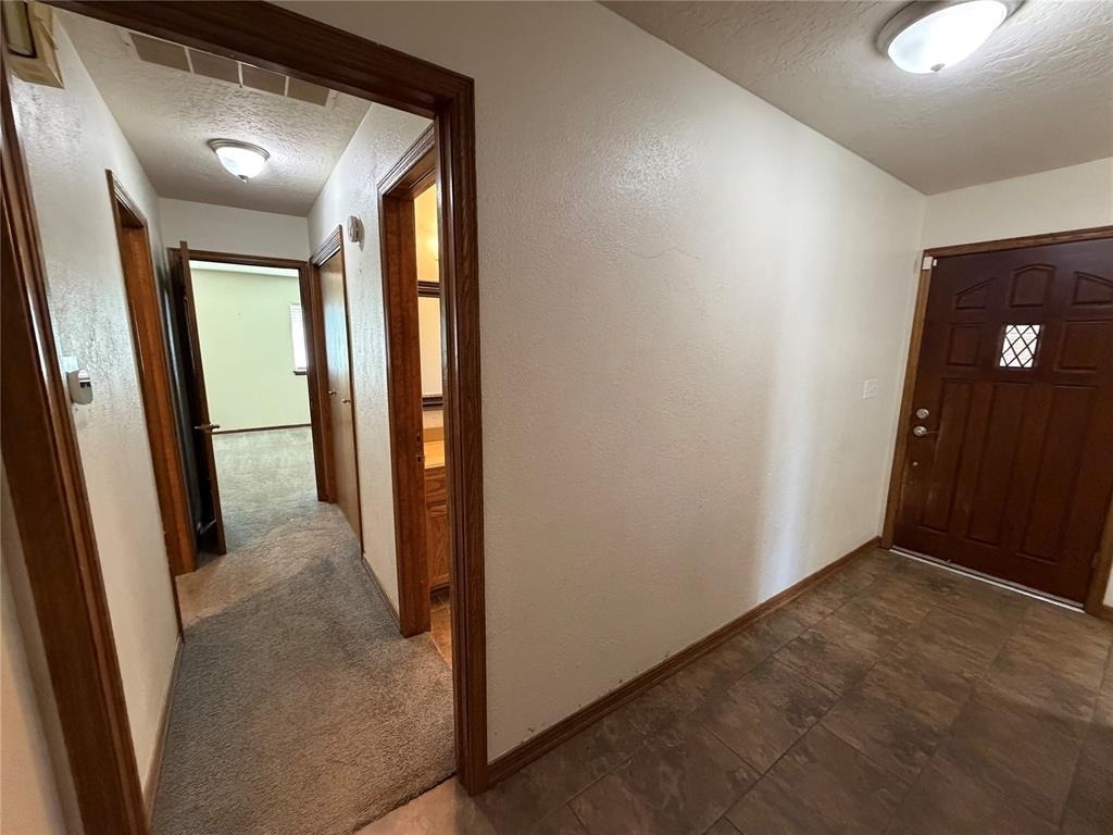 2517 Chateau Drive - Photo 7