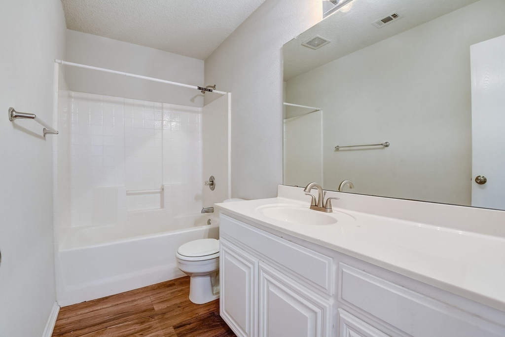1903 Bertram Drive - Photo 10