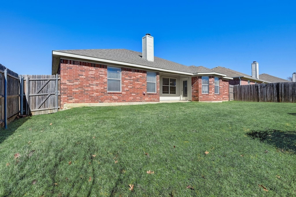 1903 Bertram Drive - Photo 27