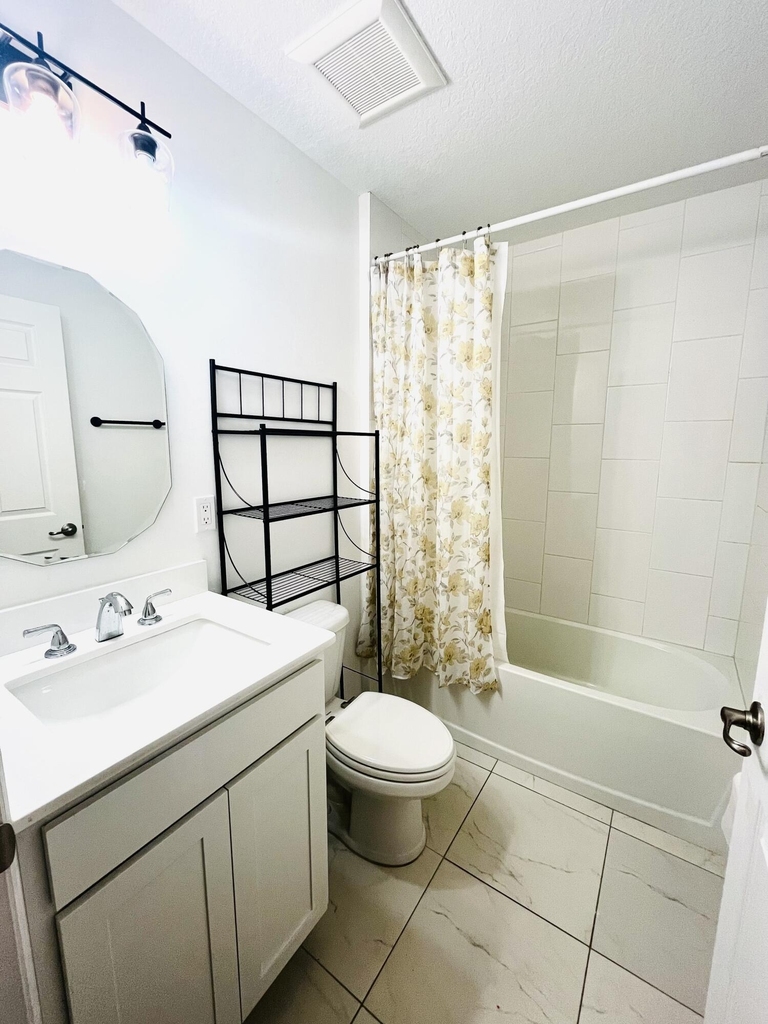 5113 Sunset Boulevard - Photo 13