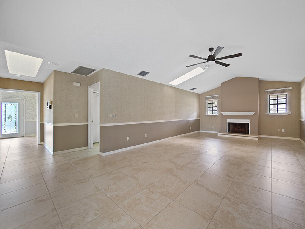 9 W High Point Road - Photo 8
