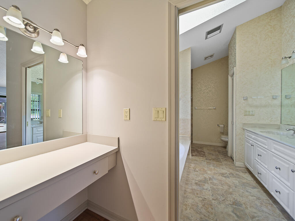 9 W High Point Road - Photo 11