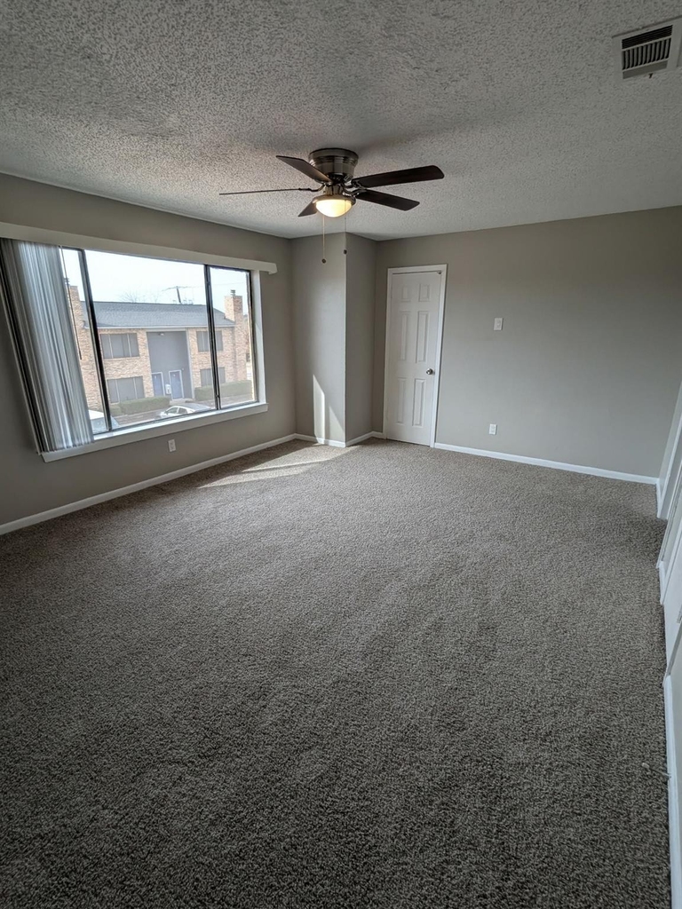 514 E Belt Line Road - Photo 17