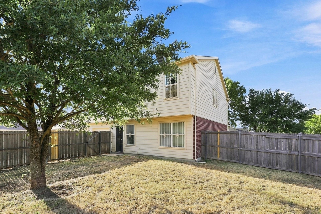 846 Trinity Lane - Photo 7