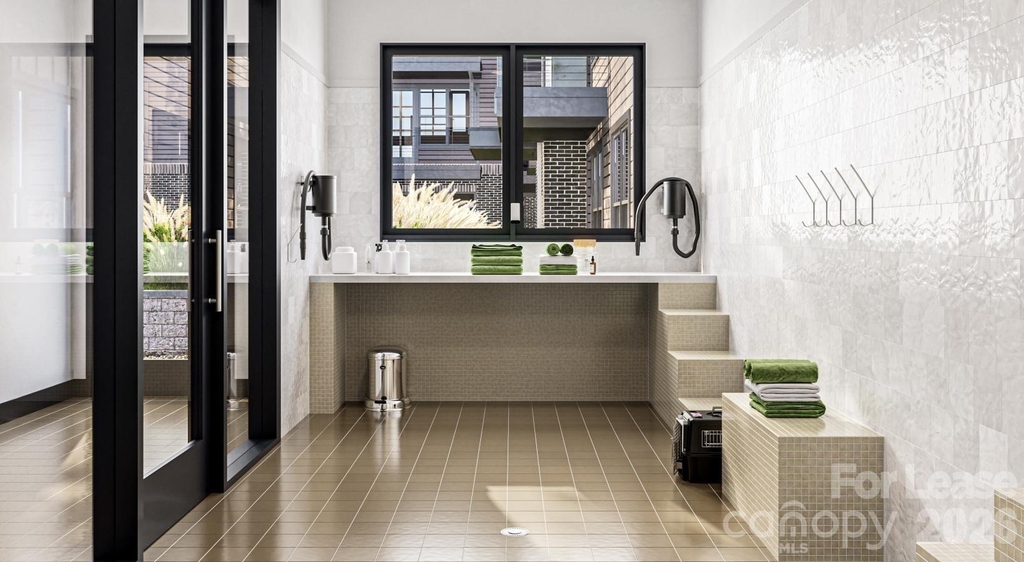 255 W Bland Street - Photo 10