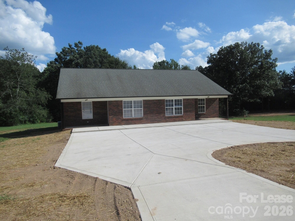 820 Horseshoe Lake Road - Photo 1