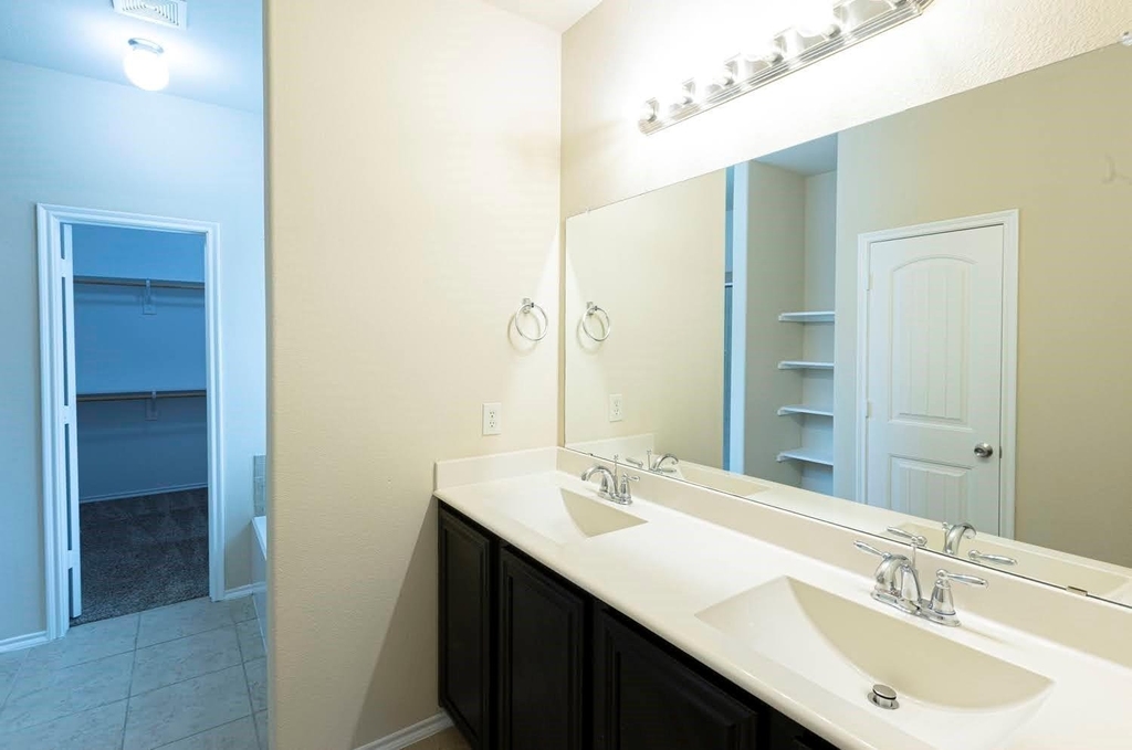 601 Ivy Lane - Photo 16