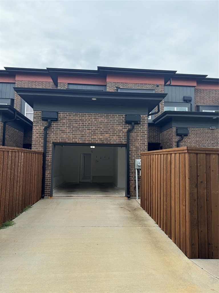 1625 Cleaver Street - Photo 4