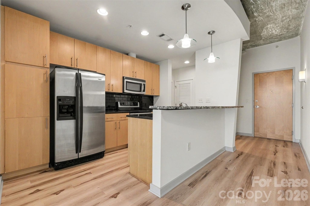 210 N Church Street - Photo 5