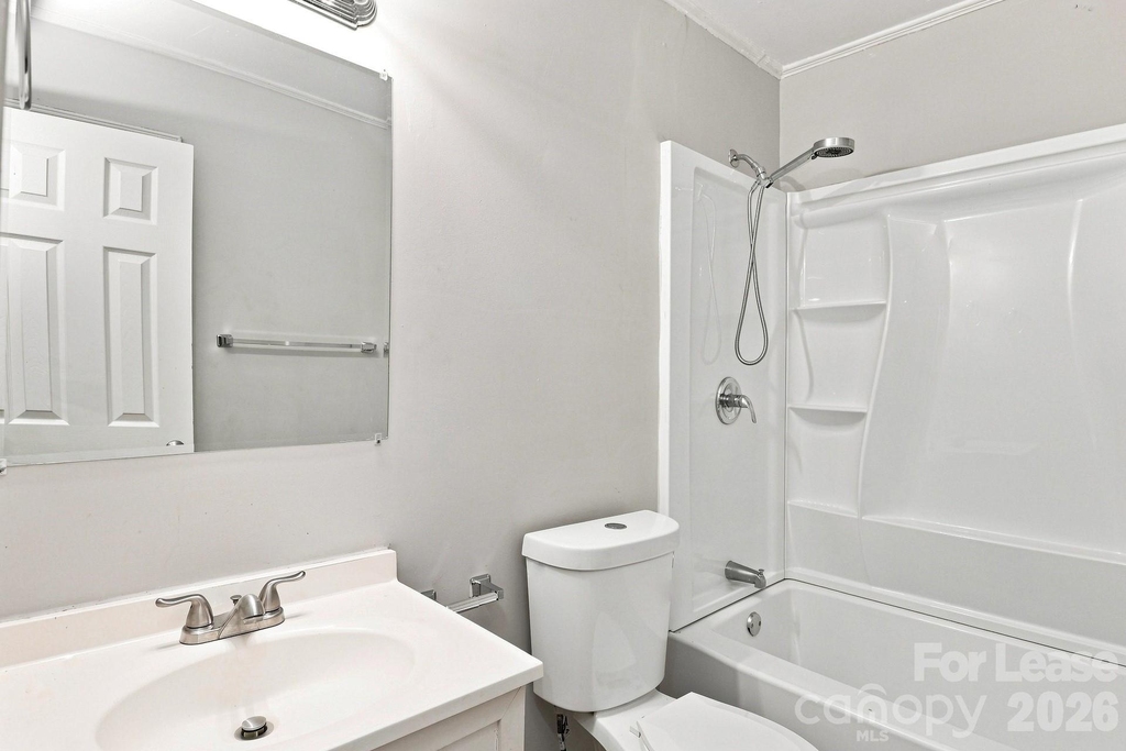 2746 Mary Avenue - Photo 10