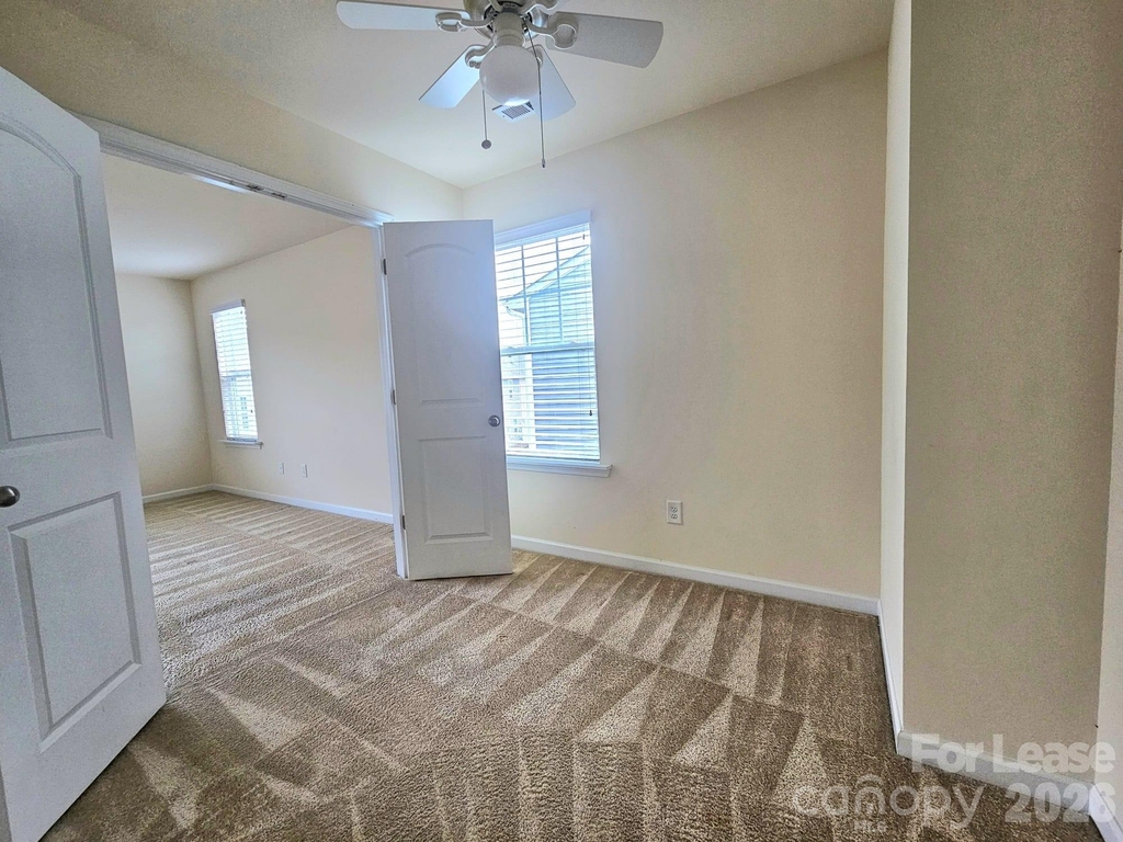 7320 Jane Parks Way - Photo 11
