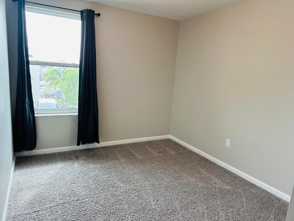 3949 Se Mentmore Lane - Photo 13