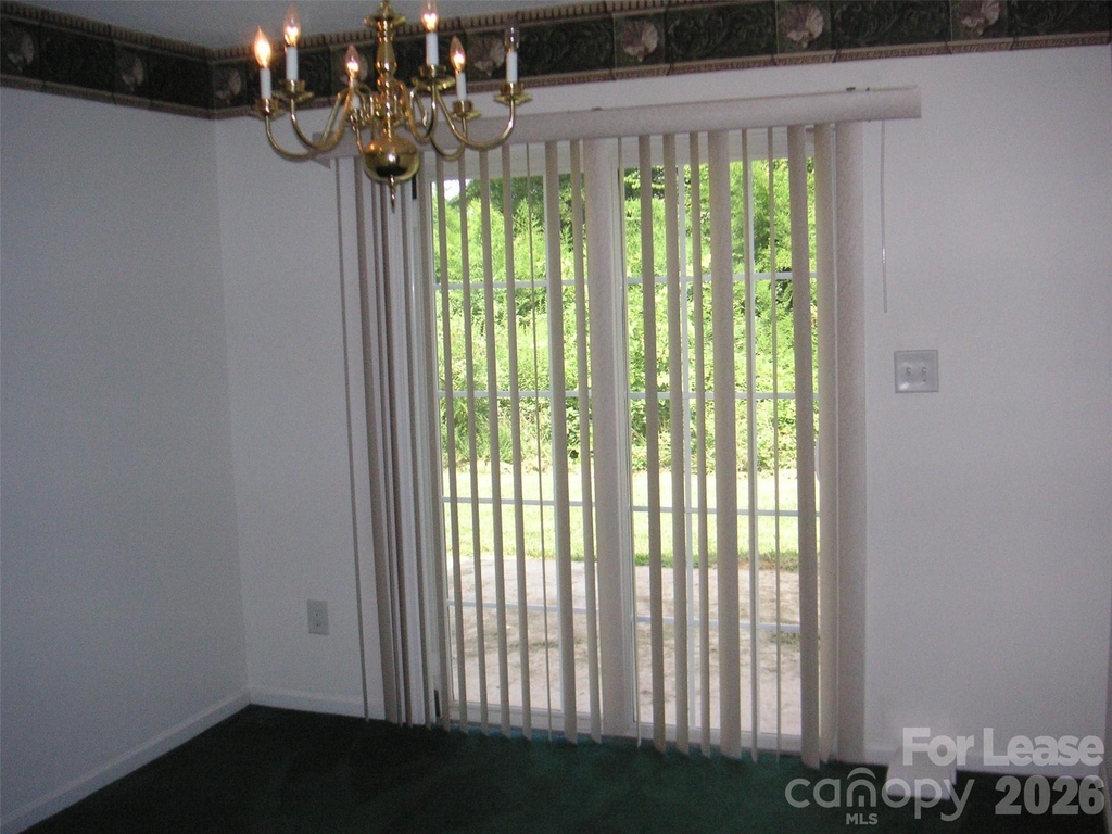 1005 Karendale Avenue - Photo 4
