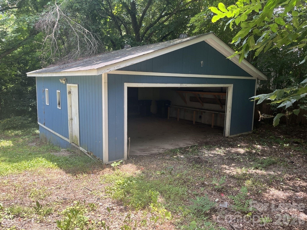 975 Old Charlotte Road Sw - Photo 31