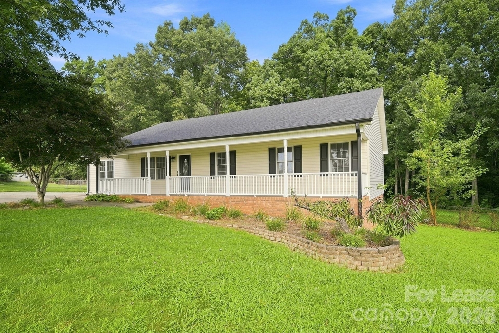 209 Pilots Ridge Drive - Photo 1