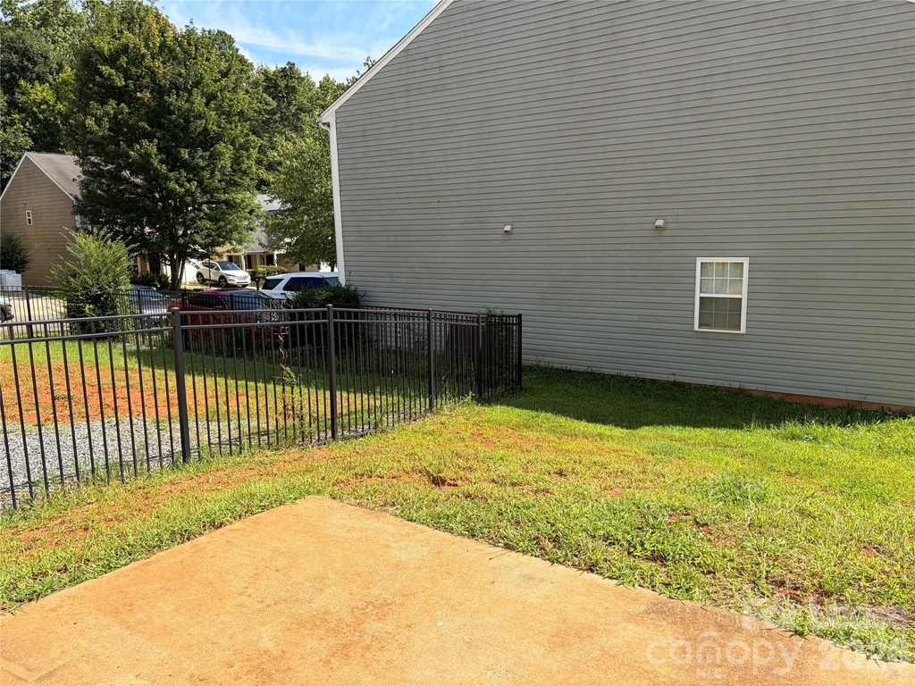 3707 Rocky Brook Court - Photo 36