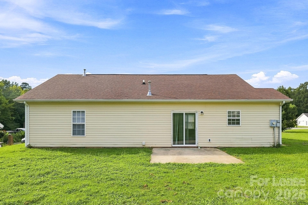 1109 Crescent Way - Photo 14