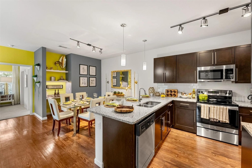 12700 Ridgeline Boulevard - Photo 8