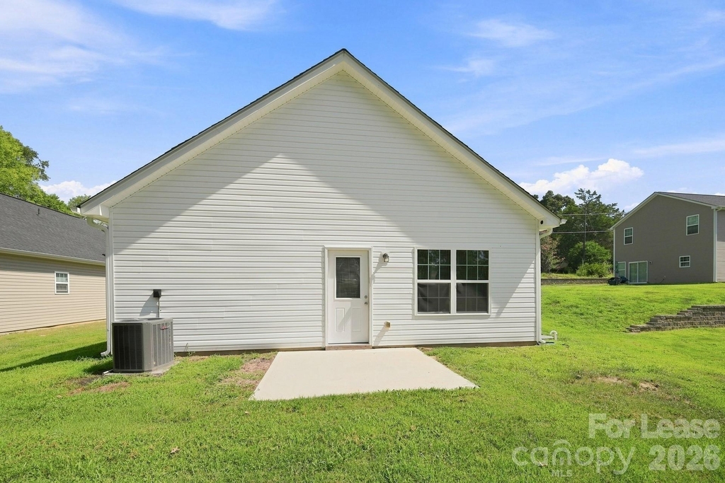 10812 Mount Holly Road - Photo 11