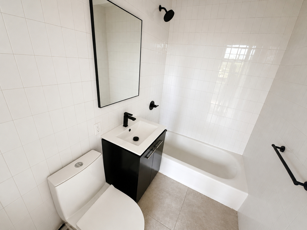 2819 Clarendon Road - Photo 7