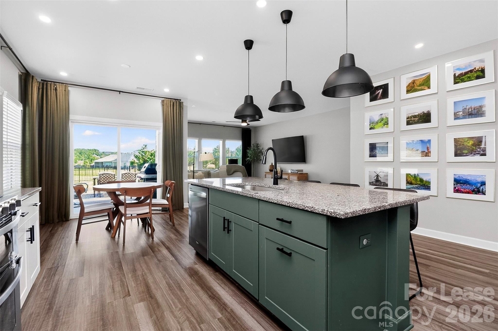 4514 Bright Road - Photo 3