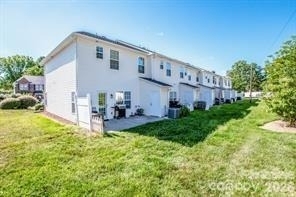 4151 Kenton Glenn Court Nw - Photo 4